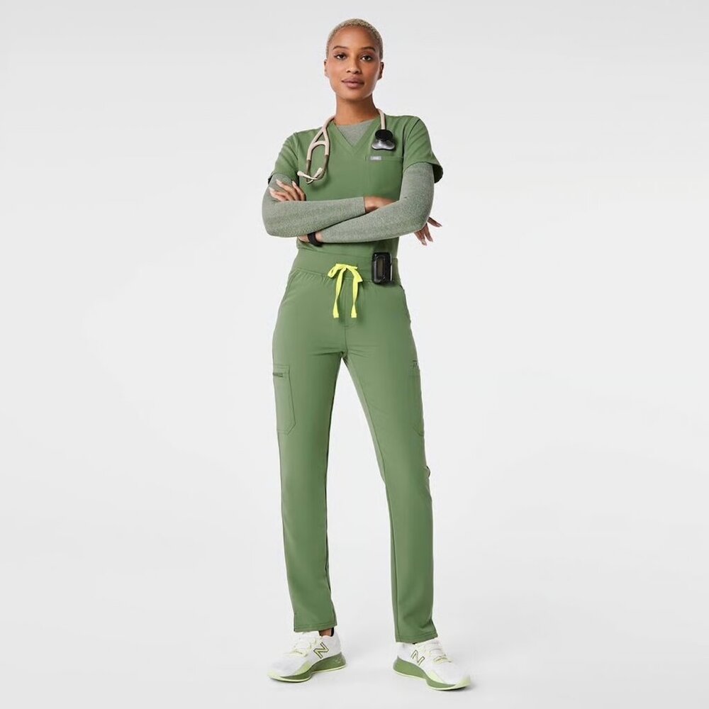 NWT Figs Fern Scrub Top & Pants